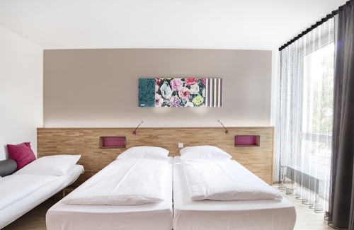 Altperlach Hotel | Top-Rated fab Hotel: Spa, Restaurant & Family-Friendly Stay