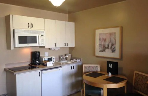 Canyon Corridor Condo | Family-Friendly FAB JR VILLA with Pool and Waterslide