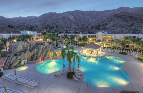 Canyon Corridor Condo | Family-Friendly FAB JR VILLA with Pool and Waterslide