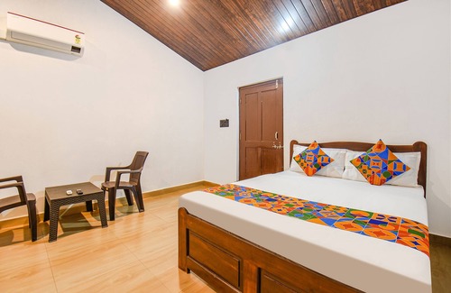 Nagoa Hotel | Budget-Friendly Stay at Fabexpress Peacock Suites with Breakfast