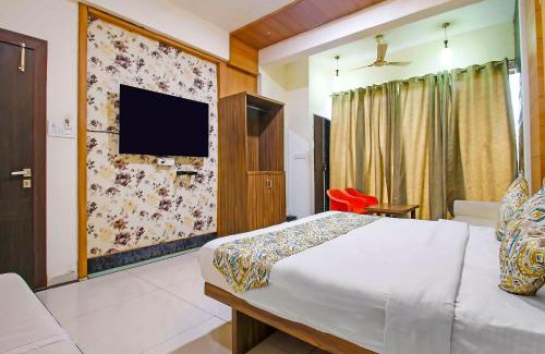 Bhopal Hotel | Budget-Friendly FabHotel Sugar Cube with Family Amenities