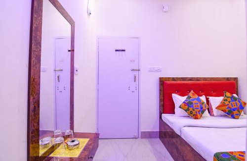 Kolkata Hotel | Budget-Friendly FabExpress Vedika: Perfect for Families