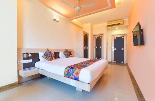 Adarsh Nagar Hotel | Family-Friendly Stay at FabHotel Apex Intercontinental