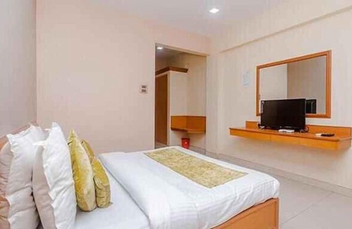 Bhiwandi Hotel | Top-Rated FabHotel Ashok Tuliip with Family-Friendly Amenities