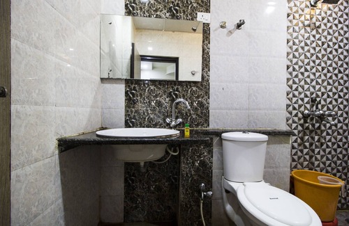 Indore Hotel | Fabhotel Cressdia