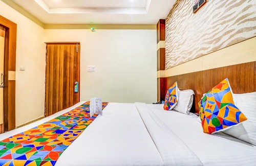 Gomti Nagar Hotel | Budget-Friendly Stay at FabHotel Crystal Inn with Breakfast