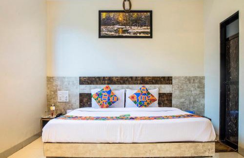 India Hotel | Budget-Friendly Stay at FabExpress Embassy Grand with Breakfast