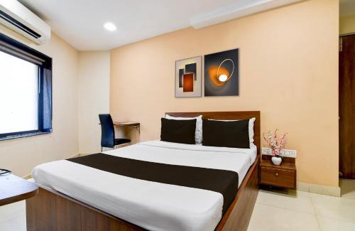 Dumdum Hotel | FabHotel Gokul Residency