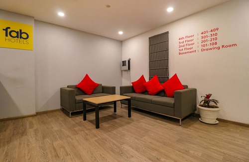 Anand Vihar Hotel | Cozy Stays at Fabhotel Hargobind Enclave with Breakfast