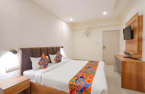 Krishnarajapura Hotel | FabHotel Indian Suites - Old Madras Rd