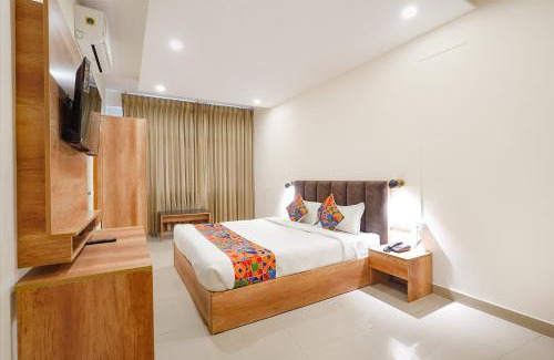 Krishnarajapura Hotel | FabHotel Indian Suites - Old Madras Rd