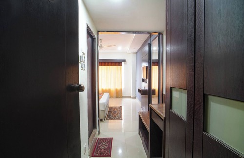 Miyapur Hotel | Fabhotel Namo Stay Inn