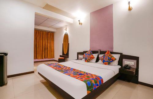 Vadodara Hotel | Prime Riddhi Siddhi: 4-Star Stay with Family-Friendly Amenities