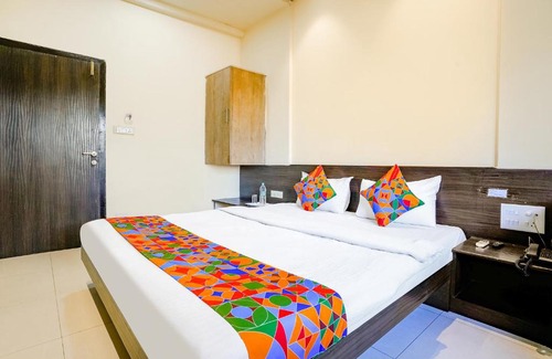 Pimpri - Chinchwad Hotel | Budget-Friendly Stays at FabHotel Regent Inn for Families