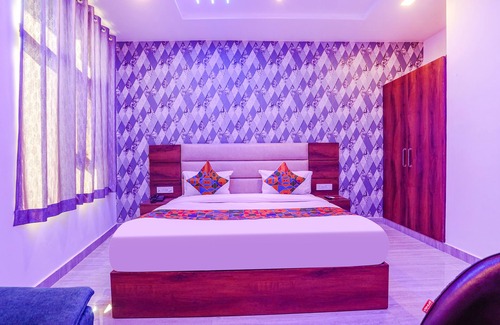 Kalyanpur Hotel | Convenient Stay at Fabhotel Relax Inn with Family-Friendly Perks