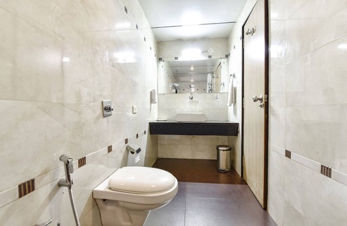 Ponda Hotel | Budget-Friendly Stay at Fabhotel Shakti Palace