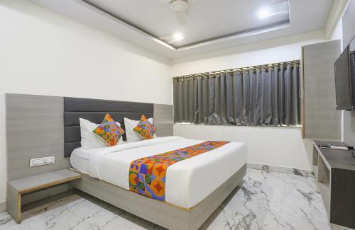 Chandkheda Hotel | Family-Friendly Hotel SS: Perfect for Pets and Kids