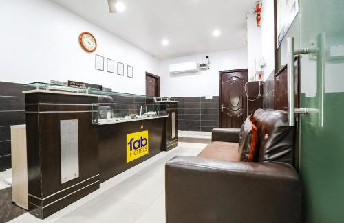 Lajpat Nagar Hotel | Inviting Stay at FabHotel The Lazeez - Pet Friendly & Breakfast
