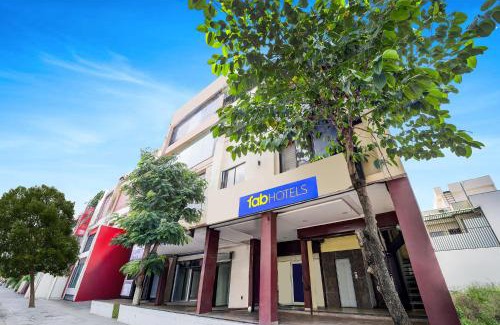 Kolar Road Hotel | Discover Hotel The Shloka: Child-Friendly 4-Star Stay
