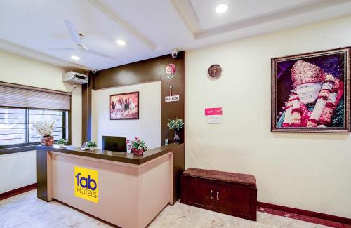 Kolar Road Hotel | Discover Hotel The Shloka: Child-Friendly 4-Star Stay