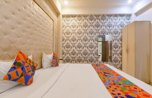 Allahabad Hotel | Budget-Friendly Stay at FabHotel Triveni - Family Welcome