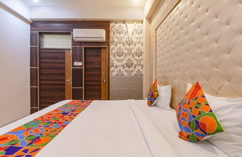 Allahabad Hotel | Budget-Friendly Fabhotel Triveni with Breakfast Included