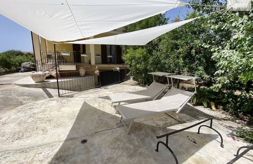 Cinisi Villa | Relaxing Getaway at Fabien's House Villa – Pet Friendly & More
