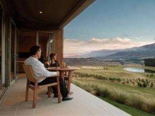 Windwhistle Resort | Experience Fable Terrace Downs Resort: 5-Star Relaxation Awaits