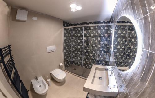 Pistoia Apartment | Elegant Fabroniana Apartment: Pet-Friendly Retreat with Spa