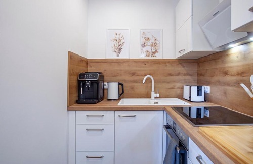 Ricklingen Apartment | Inviting 2 Room City Apartment with Contactless Check-in