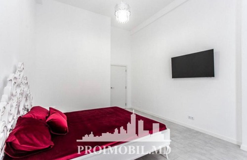 Riscani Apartment | Glamorous Apartments with Inviting Pool Access Await You