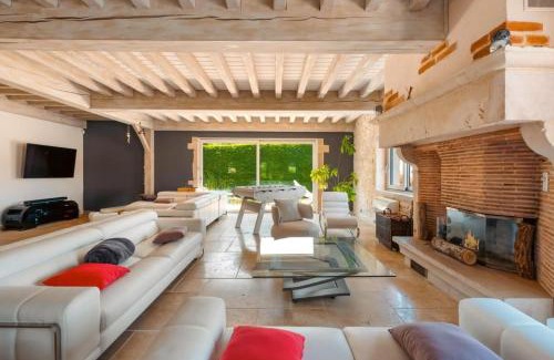 Fareins House | Fabulous Beaujolaise - 12p - Piscine