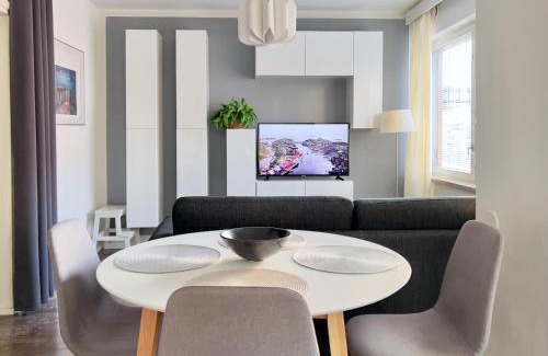 Hietalahti Apartment | Inviting Central Apartment in Helsinki with Child-Friendly Amenities
