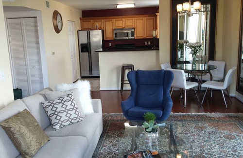 Downtown West Palm Beach Condo | Inviting CityPlace Condo with Pool & Ocean Views in West Palm Beach
