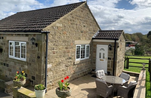 Ripley Cottage | Idyllic Cottage in an Area of Outstanding Natural Beauty