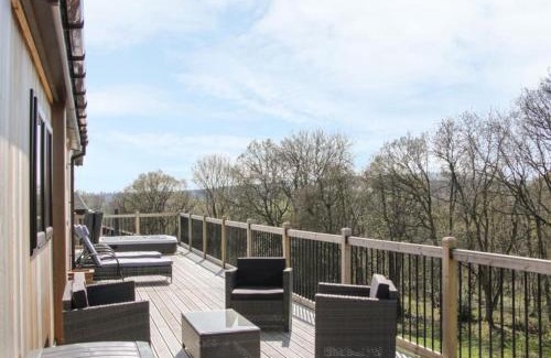 Billingsley Ski Chalet | Relaxing Lodge with Hot Tub - Rated 9.7/10 by Guests