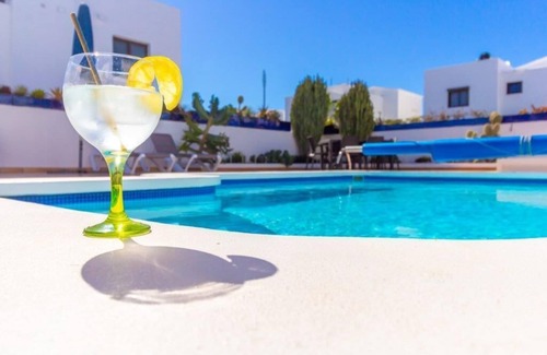 Puerto del Carmen Villa | Villa Colonia: Guest Rated 9.8 with Ocean Views & Pool