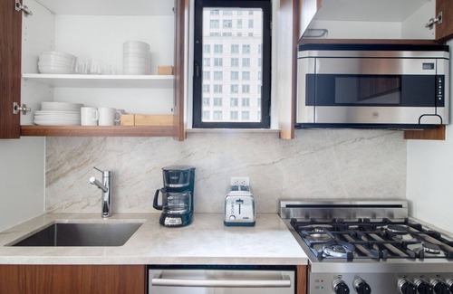 Gramercy Apartment | Inviting Gramercy 1BR with Gym & W/D near Madison Square Park