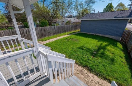 Livingston Park House | Exceptional Home Retreat with Pet and Child-Friendly Amenities