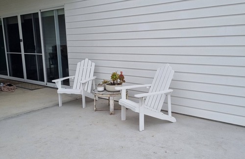 Waterhouse House | Ideal Home with Ocean View near Long Beach - 10/10 Rated