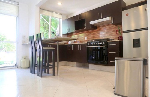 Jojutla Apartment | Relaxing Retreat with Private Jacuzzi and Lake Access