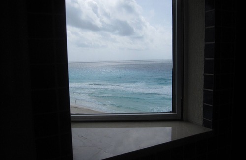 Punta Cancun Villa | Elegant Villa Retreat at the Westin Lagunamar Resort
