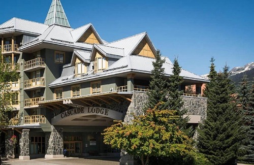 Whistler Cay Heights Apartment | Scenic Mountain View Studio with Pool & Hot Tub at Cascade Lodge