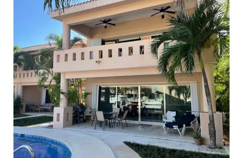 Puerto Aventuras Condo | Seaside Serenity with Ocean View - Puerto Aventuras Awaits