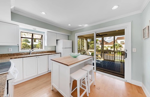 Spinnaker Beachhouses House | Unforgettable Ocean View 3BR Spinnaker Steps to Beach