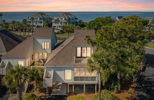Spinnaker Beachhouses House | Unforgettable Ocean View 3BR Spinnaker Steps to Beach