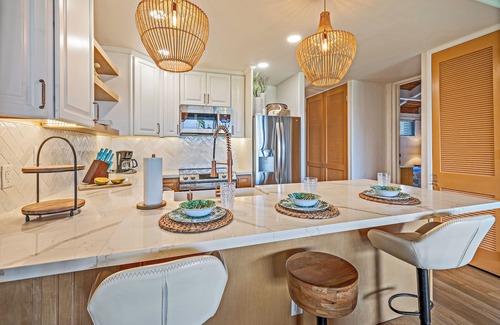 Honokowai Condo | FABULOUS OCEAN VIEW PENTHOUSE! PAPAKEA#D403