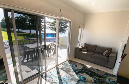 Eyre Peninsula Apartment | Fabulous Property on the Port Lincoln Foreshore