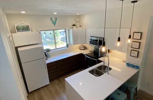 East Kootenay House | Premier Ski-in/Out 3 Bdrm Upper Village Townhome Awaits