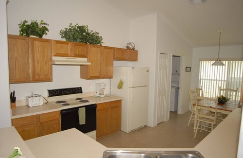 Eagle Pointe South Villa | Guest Rated 9.4: South Facing Lakeside Villa with Pool